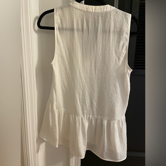 Vince Camuto - Satin Peplum Top - Picture 5 of 6